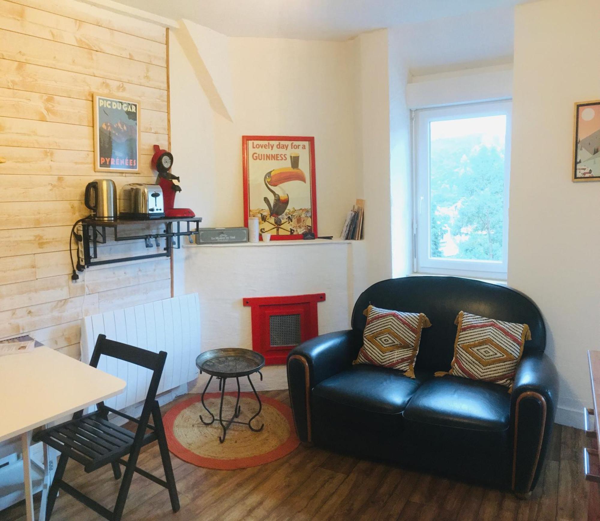 La Auarje: Appartement Avec Jardin & Terrasse Cierp Luaran gambar